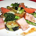 料理メニュー写真 夏の焼き野菜サラダ　トマトジュレ添え