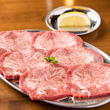 焼肉さん八のおすすめ料理1