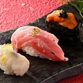 料理メニュー写真&nbsp;おまかせの握り 3貫