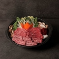 料理メニュー写真&nbsp;和牛カルビ鍋 (辛口/マイルド) 中 M (2-3人)