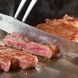 肉卸直営肉バルならではの厳選肉をお得な価格でご提供！