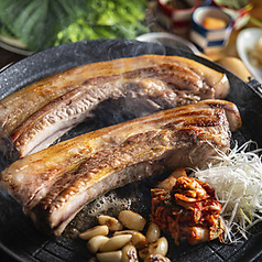 韓国大衆酒場 ラッキーソウル 西新宿の特集写真