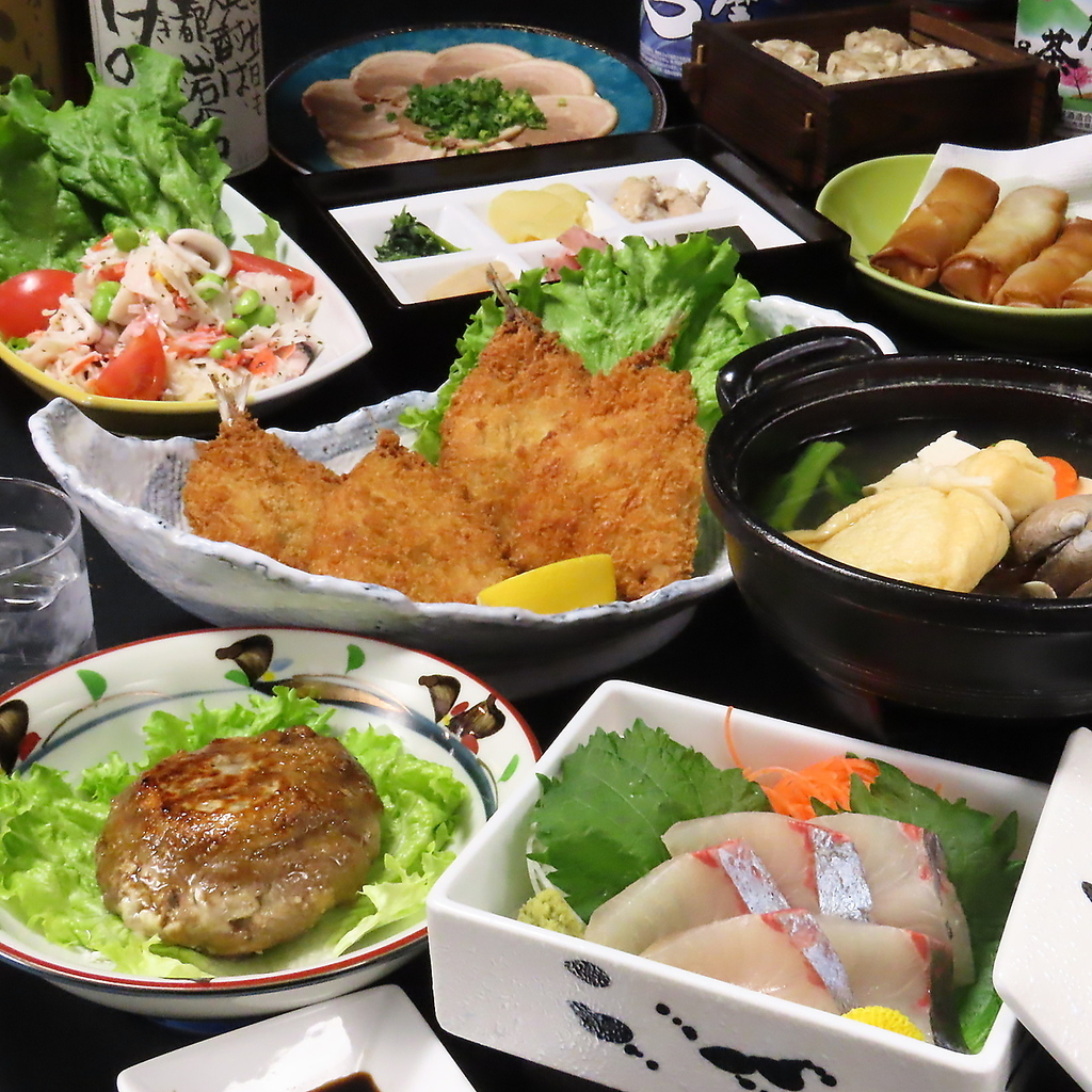 コースはどれもボリューム満点です。おまけもだします。