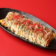 たこ焼きと鉄板料理を組み合わせた満足感ある食体験