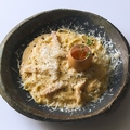 料理メニュー写真&nbsp;自家燻製ベーコンのカルボナーラ