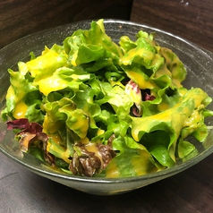 葉野菜のシンプルグリーンサラダ
