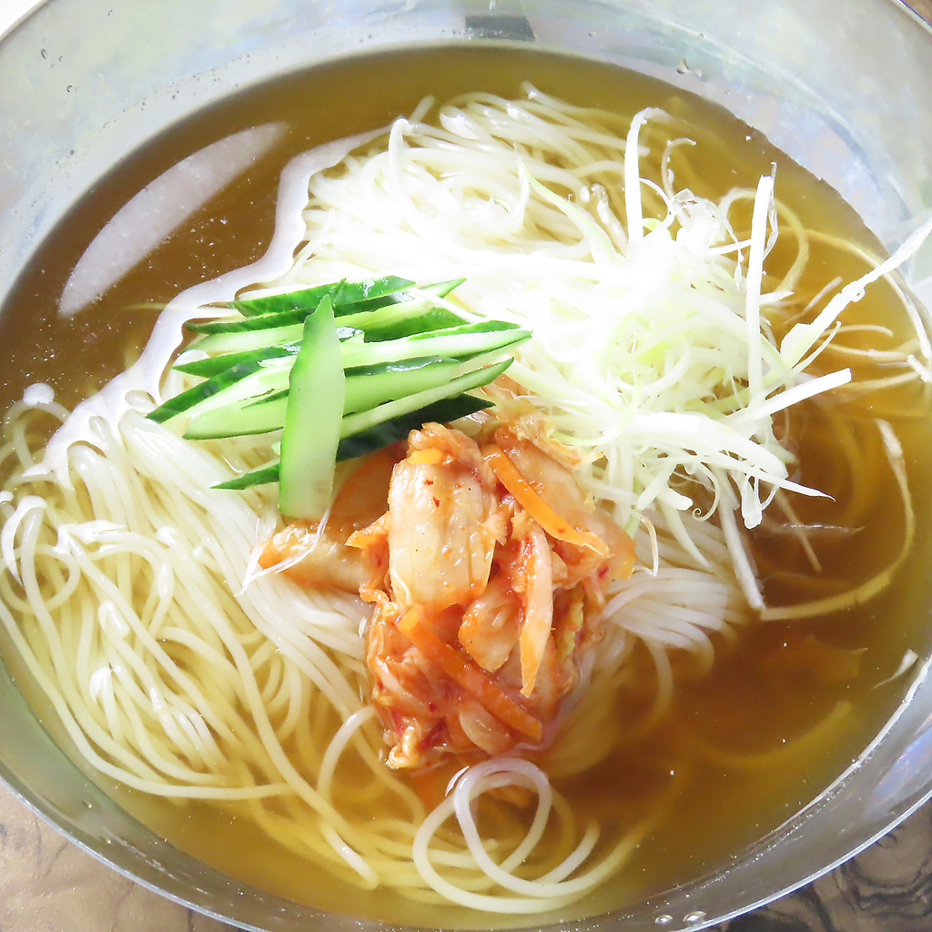 お肉以外に麺などのごはんものもございます！ボリューム満点なのでお腹も心もしっかり満たされます☆