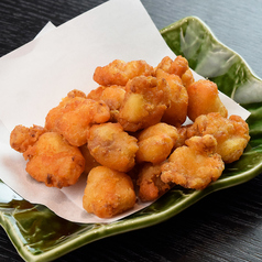 イカリングフライ／ひざなんこつ唐揚げ 各