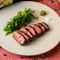 厳選した黒毛和牛の”グリル料理”は至極の逸品