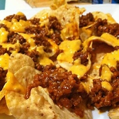 チーズが濃厚なナチョスも定番人気の一品です！