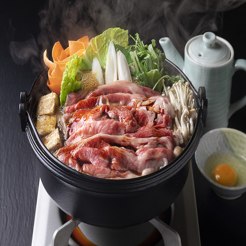 日本橋駅より徒歩約10分の好立地！神戸牛とアグー豚（パイ豚）が味わえるお店