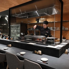 炭火焼鳥 しげ 金山店の特集写真