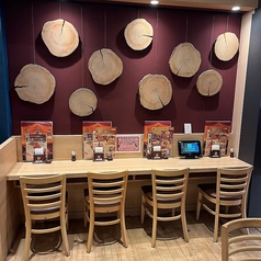岡山 インドカレー専門店 ナマステ・ガネーシャ アクアウォーク大垣店の雰囲気2