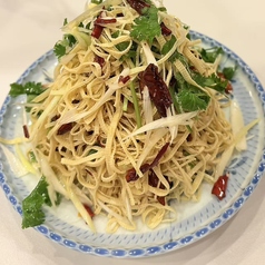 干し湯葉のピリ辛和え