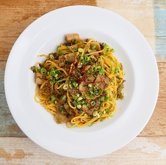 ピリ辛高菜とベーコンの和風ペペロンチーニ・スパゲティ