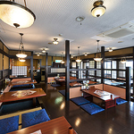 お子様連れでも安心のお座敷席をご用意しております。