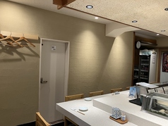 解放感があり清潔感が溢れる店内で江戸前寿司をぜひ堪能ください