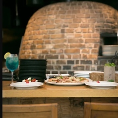 PIZZA SALVATORE CUOMO ピッツァ サルバトーレ クオモ 梅田の雰囲気2