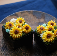 期間限定の花餡ケーキ
