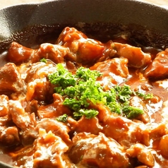 牛すじの赤ワイン煮込み
