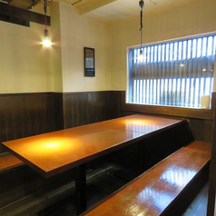 【本邸】6～8名様掘りごたつ×1席掘りごたつ席は合わせて15名様前後での個室としてもご利用いただけます。