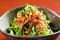料理メニュー写真 カリカリ蕎麦と水菜の和風サラダ