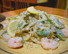 海老のレモンクリームパスタの写真
