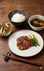 NIKUGONOMI ニクゴノミのおすすめランチ1