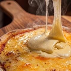 たっぷりチーズ飲めるPIZZA