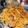 料理メニュー写真 一番人気！生パスタと自家製ひき肉のミートソース！