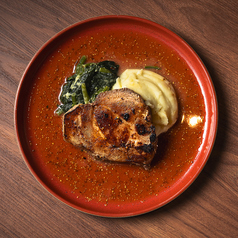 ポーク肩ロースステーキ　ハニーマスタードグレイビーソース　