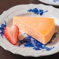 料理メニュー写真&nbsp;自家製チーズケーキ