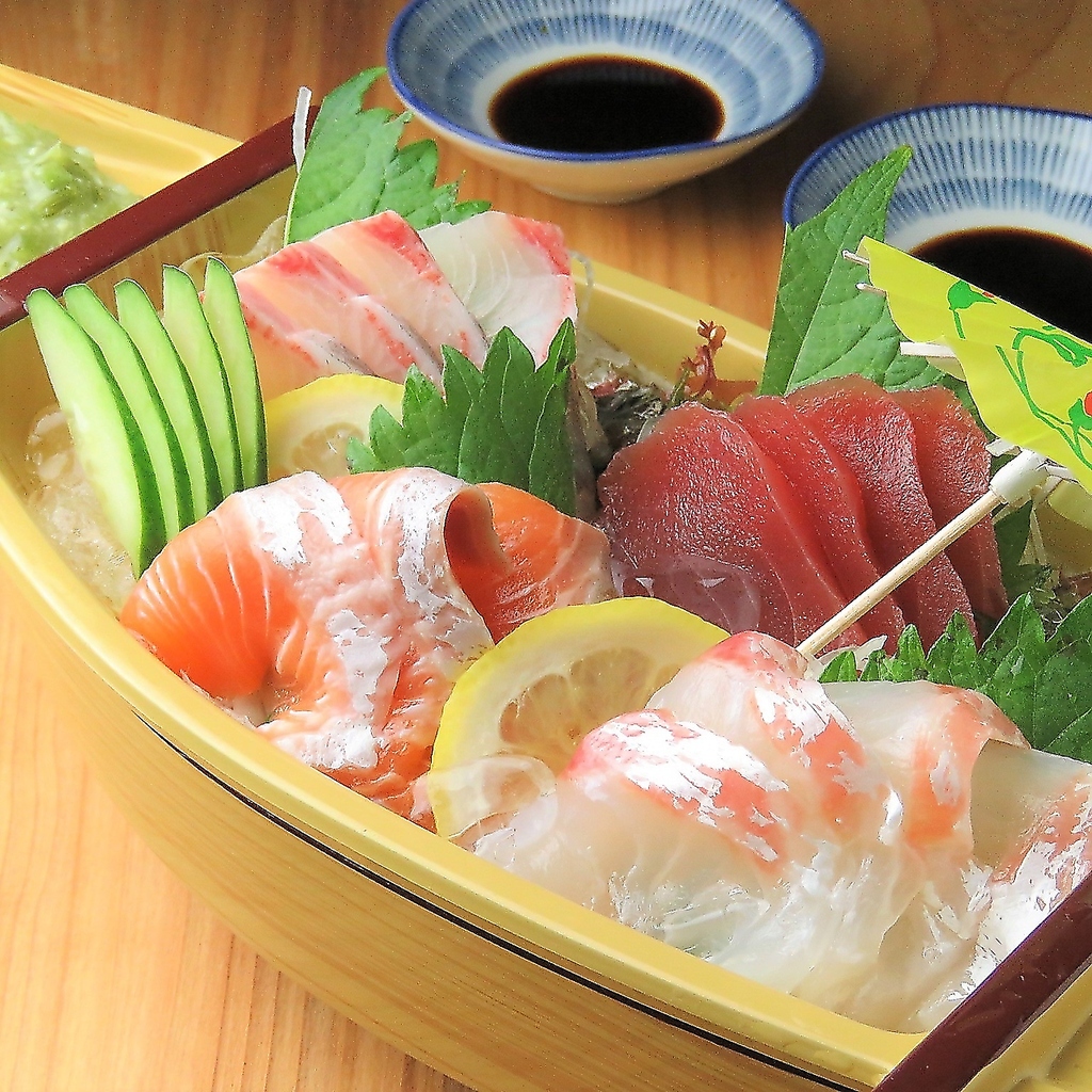 当店一押しが宇和島初出「みかん鯛」ほんのりとした柑橘系の味と香り◎生臭さもないのが特徴です！ 