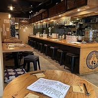 テーブル席・掘りごたつ席・カウンター席をご用意♪