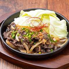 馬肩ロースのガーリック焼き