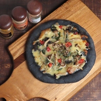 *VEGAN*竹炭ピザ！テイクアウトも◎