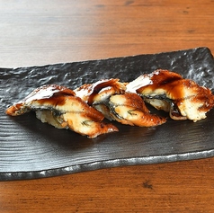 ウナギの炙り寿司　3貫