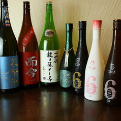 おばんざいの味を引き立てる厳選日本酒