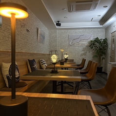 女子会や親しいご友人とのおしゃべりにぴったりのスペース！リラックスした雰囲気の中で、楽しいひとときをお過ごしください★