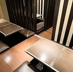 20名様以下の小規模な集まりから、最大50名様までの大規模な宴会まで、人数に合わせた貸切のご相談を承っております。宴会、歓送迎会など、周囲を気にせず長崎の郷土料理と銘酒を心ゆくまで堪能できます。