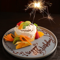 誕生日や記念日でも大人気★プレートをご用意してます！