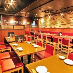 大人数でご宴会！36名様用テーブル席【新宿で居酒屋・蟹・海鮮・和食のお店をお探しなら北海道へ】