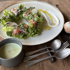 ★グリーンリースサラダセット※スープ＋ブレッド付Green &nbsp;Wreath &nbsp;Salad Set