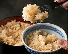 『おぐ羅』の名物茶飯 