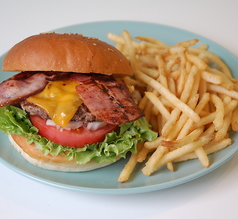 ベーコンチーズバーガー