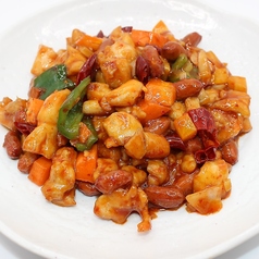 鶏肉とピーナッツ炒め