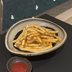 スパイシーポテトフライ