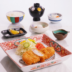 とんかつ定食