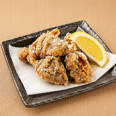 外はカリッ 中はレアのマグロ竜田揚げ