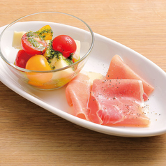 生ハム＆2色トマトのカプレーゼ